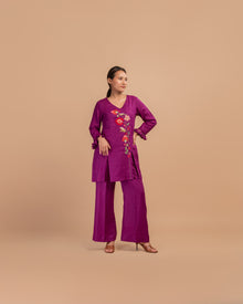  Aavya